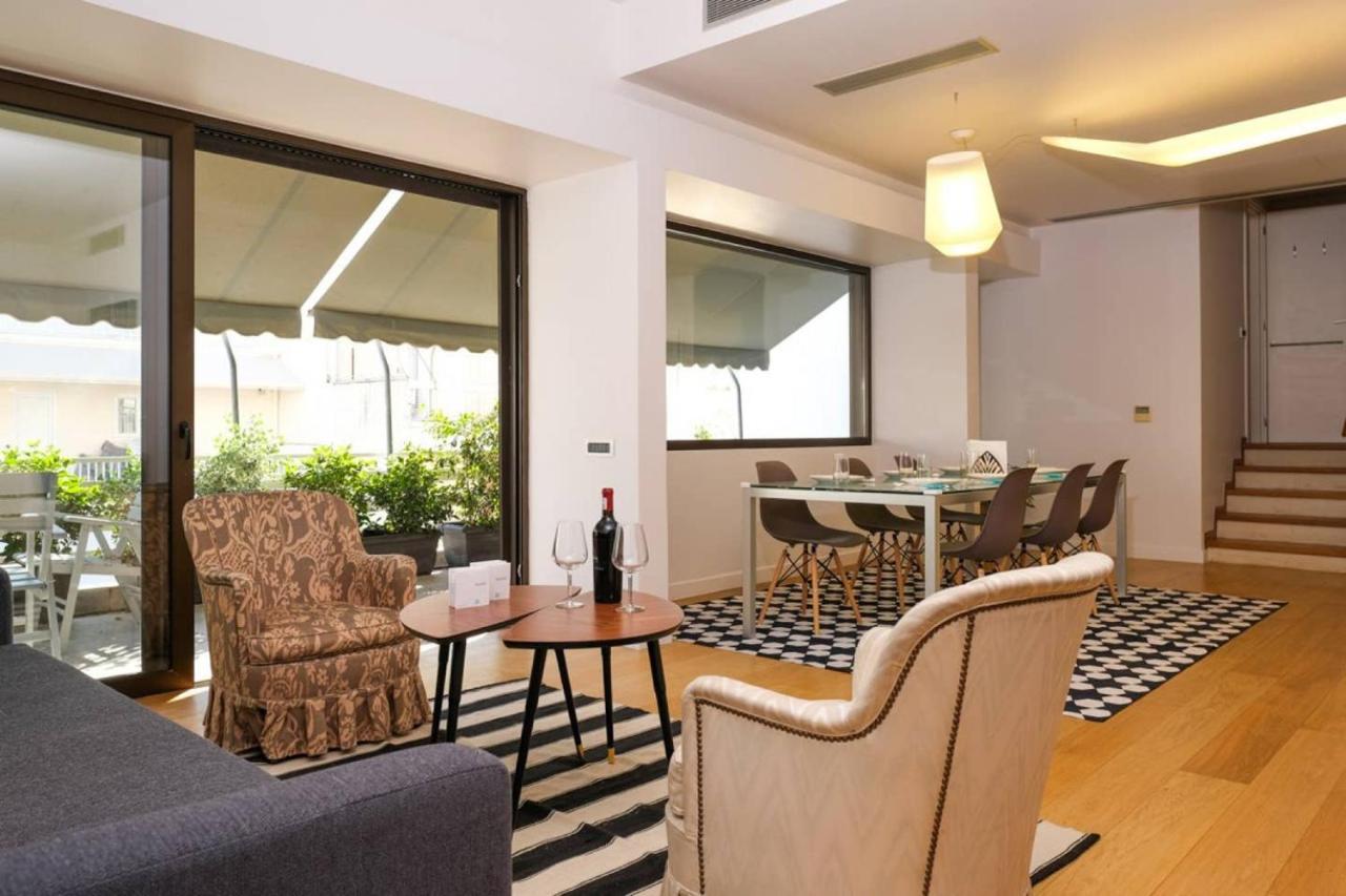 Urban Luxury Homm Apt. In Deinokratous Str. Apartman Athén Kültér fotó